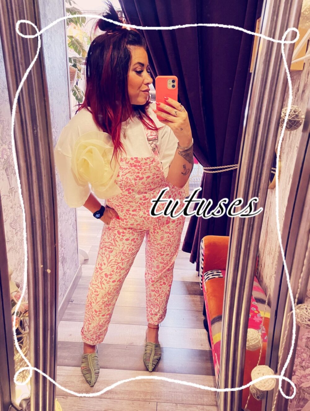 Alternative view of MONO LIBERTY