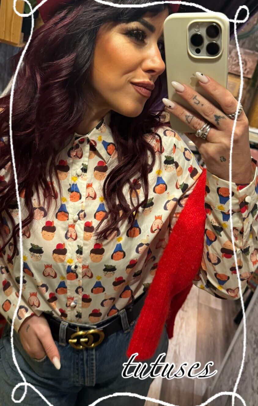 Alternative view of CAMISA GNOMOS