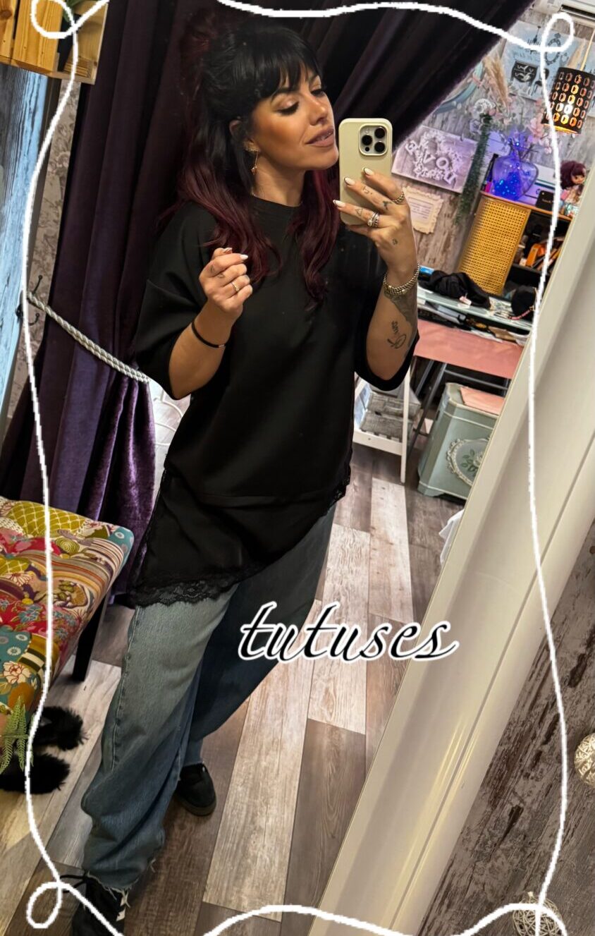 SUDADERA ASIMÉTRICA ENCAJE